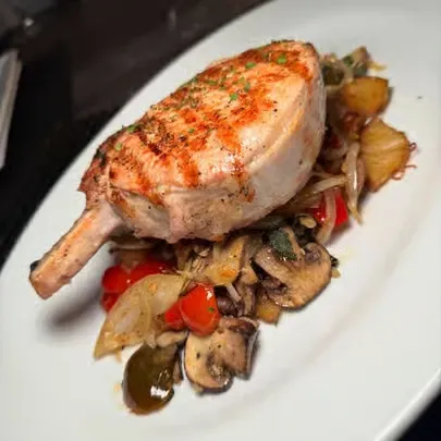 A Feast for the Eyes, A Treat for the Table - Gallery Image 4