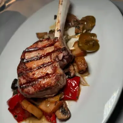 A Feast for the Eyes, A Treat for the Table - Gallery Image 10